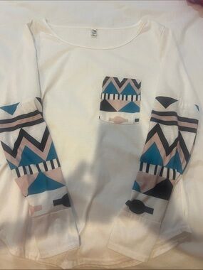 Women's White Long Sleeve Tee with Geometric Sleeve Print